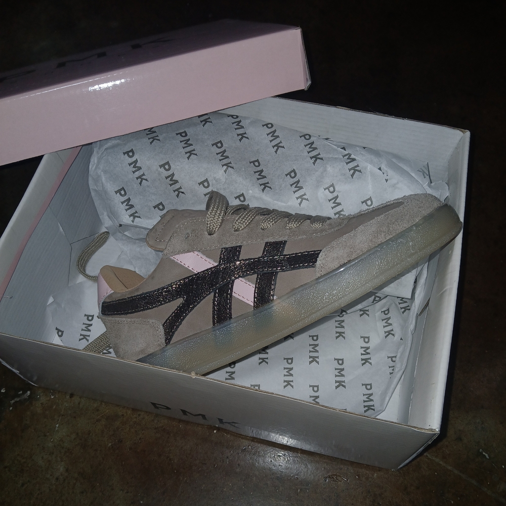 Women's PMK Sneakers Size 6